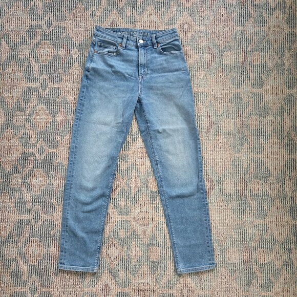 American Eagle Mom Stretch Jeans, size 2 - Picture 1 of 6